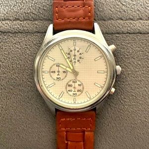 *Purchased from Urban Outfitters* Stylish Unisex/Women’s Watch